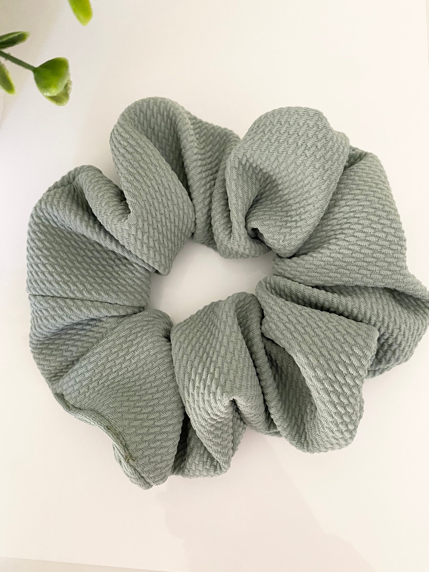 Sage Bullet Scrunchie (Large)