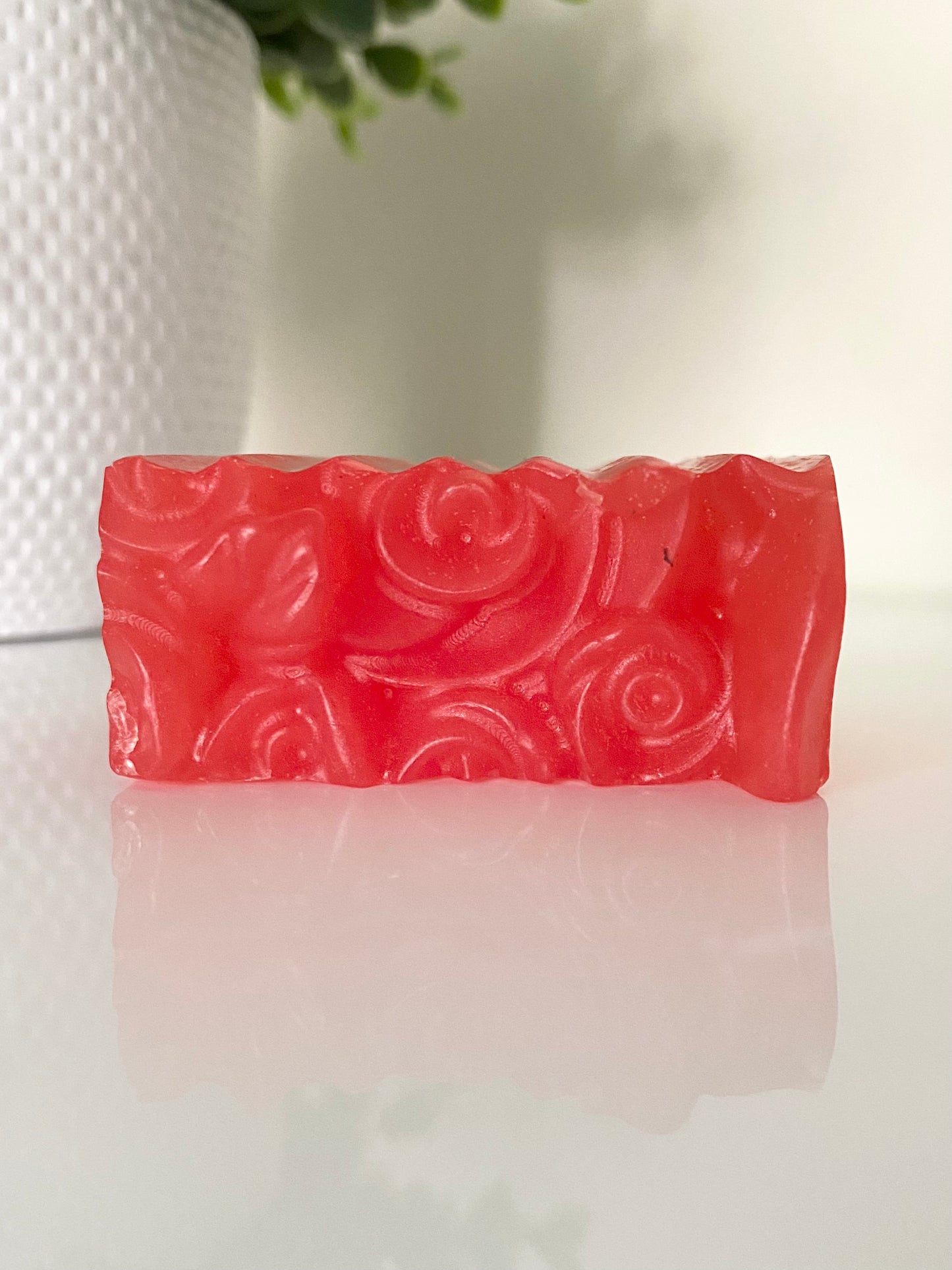 Macintosh Apple Shave Bar